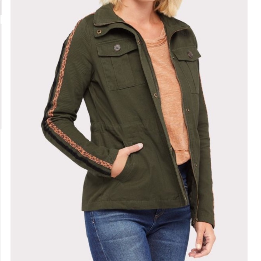 NWT Peyton Jensen Green Utility Jacket w/ Cheetah